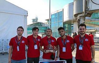 SUBÜ’lü öğrencilerden TEKNOFEST’te 2’ncilik