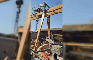 Tamir etmek istediği vinçten düşerek öldü