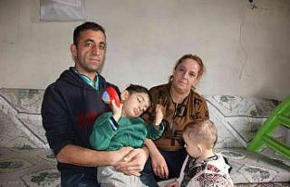 Tatlı Ailesi otizmli Umutcan’ın tedavi edilmesini...