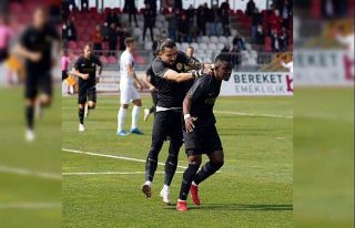 TFF 1. Lig: Ümraniyespor: 2 - Tuzlaspor: 1