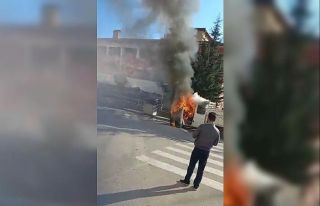 Tokat’ta pikap alevlere teslim oldu