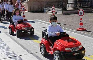 "Trafik Dedektifleri Projesi" ile Giresun’da...