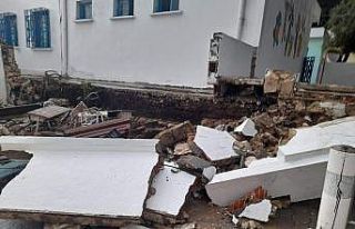 Tunus’ta sel: 3 ölü