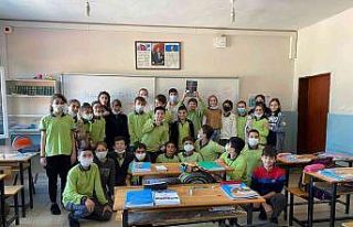 Üniversiteli iletişimcilerden anlamlı proje