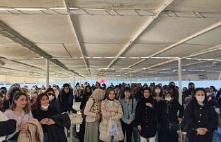 Üniversitelilerin deniz sefası