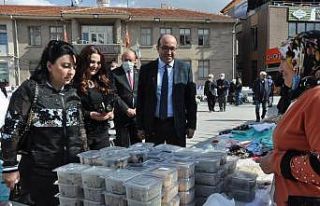 ‘Üreten Kadın Pazarı büyük ilgi gördü