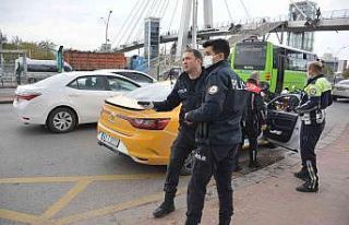 Uyuşturucu satışı şüphelisi kovalamacayla yakalandı