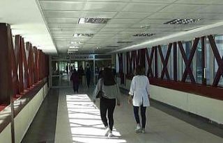 Uzmanlardan yeni ve erken doğan bebeklerde göz muayenesi...