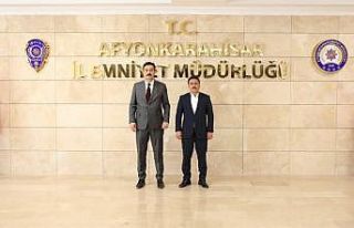 Vali Çiçek Afyonkarahisar İl Emniyet Müdürlüğü’nün...