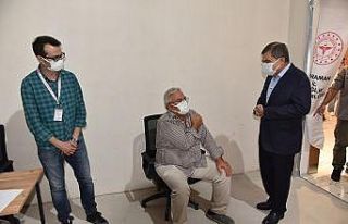 Vali Işık, Covid-19 denetime çıktı