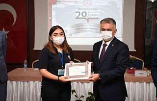 Vali Yazıcı:" Önce iyi insan sonra iyi doktor,...