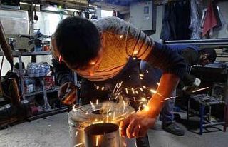 Van’ın tarihi Sobacılar Çarşısı’nda hareketli...