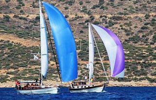 Yelkenler açıldı, rota Çökertme Koyu’na çevrildi