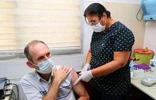 Yerli aşı "TURKOVAC" İzmir’de gönüllü...