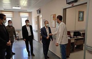 Yılmaz, Çilimli Entegre hastanesinde inceleme