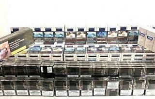 Yolcu valizinden kaçak sigara çıktı