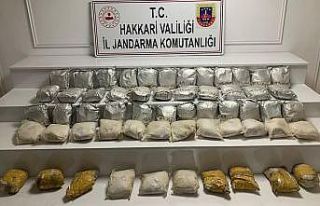 Yüksekova kırsalında 60 kilo eroin ele geçirildi