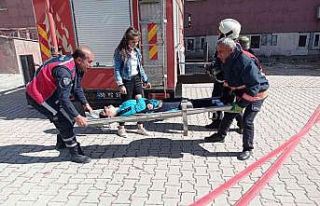 Yüksekova’da gerçeği aratmayan yangın tatbikatı