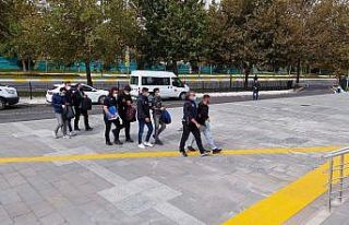 Yunanistan’a kaçmaya çalışan FETÖ üyeliğinden...