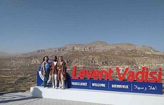 Yurtta kalan öğrencilere gezi motivasyonu