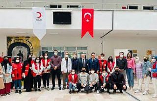 Zonguldaklı öğrencilerden kan bağışı