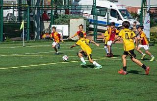 ‘10 Kasım Atatürk’ü Anma 10 Yaş Futbol Turnuvası’...