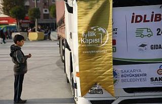 11 tır dolusu yardım İdlib’e dualarla uğurlandı