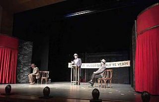 39 Basamak oyunu sanatseverlerle buluştu