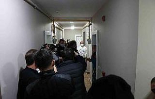 40 dairelik lüks apartmanda ’vana’ krizi