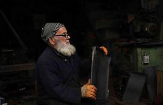 75 yaşındaki soba ustası unutulmaya yüz tutmuş...