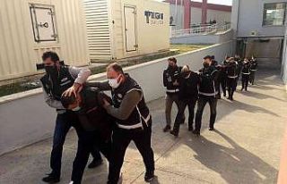 9 silah kaçakçısı tutuklandı