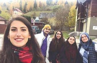 "AB Erasmus+" projesine kalına öğretmen...