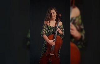 Adanalı çellistten Atatürk’ü anma konseri