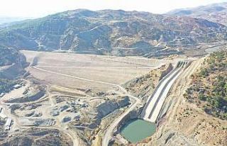 Adıyaman Çetintepe Barajı’nın gövde dolgusu...