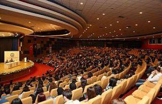 ADÜ Rektörü Aldemir, Eğitim Fakültesi öğrencileri...