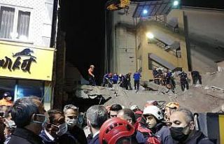 AFAD: “Malatya’da çöken bina enkazından 13...