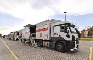 Afet durumunda hizmet vermek için 4 mobil mutfak...