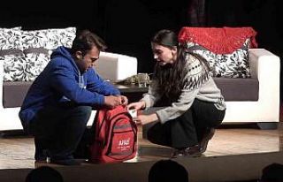 Afet farkındalık eğitimi tiyatro oyunuyla anlatıldı