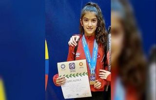 Ağrılı Güreşçi Birgül Şimşek Balkan Şampiyonu...