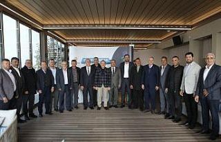 AK Parti İzmir İl Başkanı tarım sektörü temsilcileriyle...