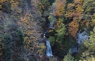 Aksu şelalelerinin eşsiz manzarası drone ile görüntülendi