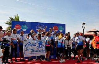 Alaçatı Salı Bisikletçileri Grubu’ndan Veloturk...