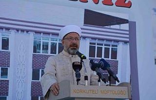 Ali Erbaş: “Cami, okul ve Kur’an kursu yaptıran...