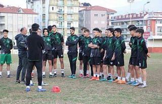 Ali Yalçın: "Üst liglerde seyirci alınıyor...