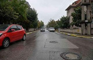 Altıeylül’den asfalt seferberliği