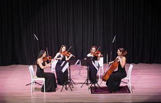 Altıeylül’den öğretmenlere müzik şöleni