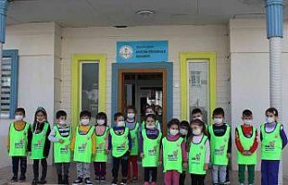 Amasya’da minik öğrencilerden “Doğa Gönüllüleri”...