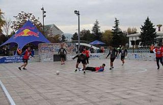 Ankara’dan Katar’a uzanan sokak futbolu heyecanı
