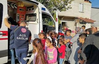 Anne ve 2 çocuğu dumandan zehirlenerek hastanelik...