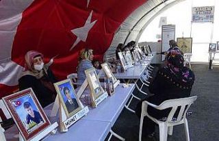 Anneler PKK’yı bitirmek için direniyor